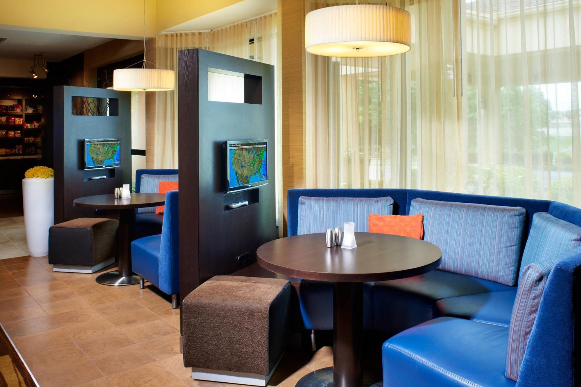 Hotel Courtyard By Marriott Lexington North Restaurace fotografie